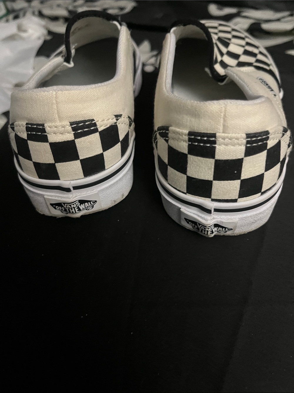 Vans Slip-On Checkerboard Sneakers - Black & Cream 🖤🤍🖤 - Picture 3 of 6